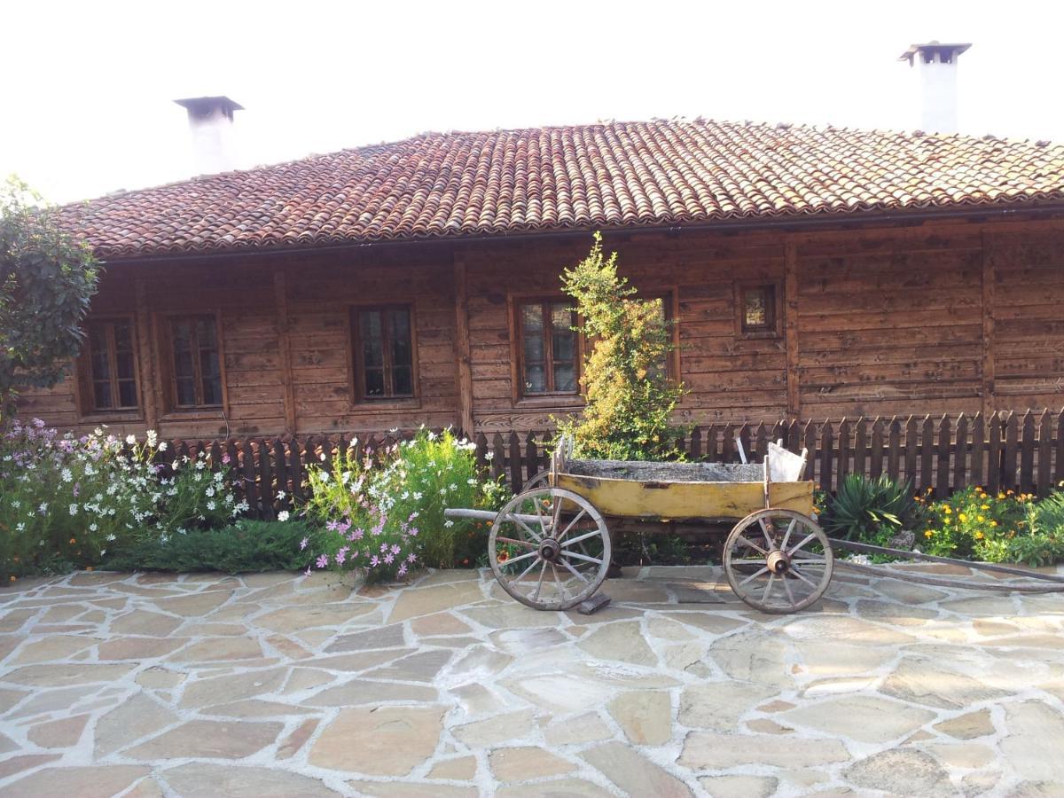 Кьща За Гости Свети Никола Hotel Zheravna Exterior foto